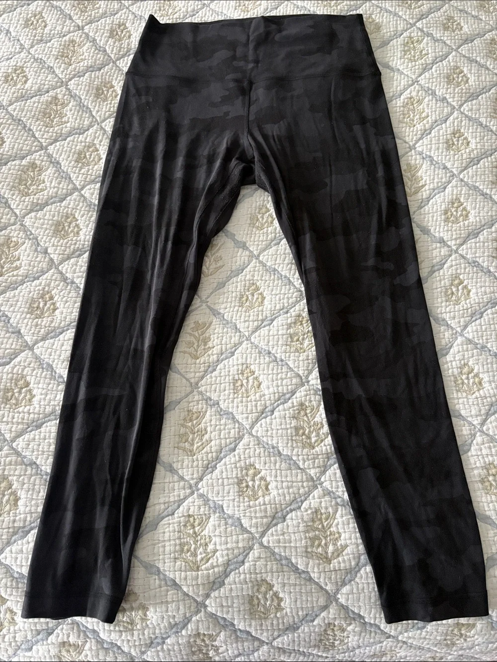 lululemon athletica Black Camo align leggings